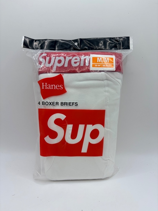 Supreme Other - Supreme Hanes Boxer Briefs White 4 Pack Size Medium Box Logo New Sealed